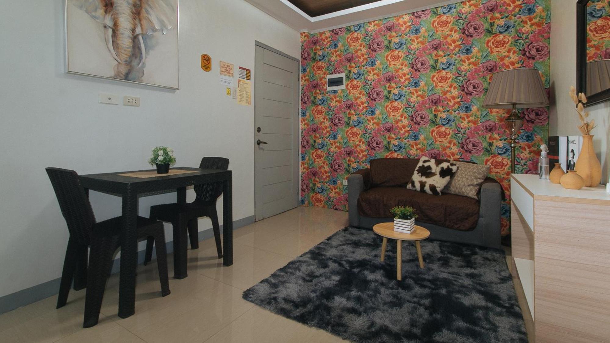 Reddoorz Hostel @ St. Paul Village Lapulapu Dış mekan fotoğraf